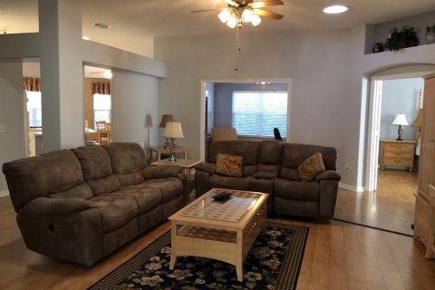 Casa en alquiler en Lady Lake, Florida, 3 dormitorios, 191.84 m2 № 1822439 - foto 10