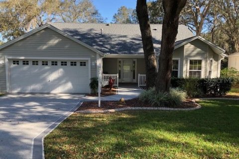 Casa en alquiler en Lady Lake, Florida, 3 dormitorios, 191.84 m2 № 1822439 - foto 1