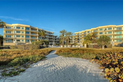 Copropriété à vendre à Longboat Key, Floride: 3 chambres, 230.86 m2 № 2098871 - photo 3