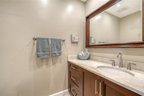 Copropriété à vendre à Longboat Key, Floride: 3 chambres, 230.86 m2 № 2098871 - photo 23