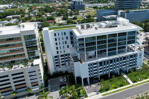Propiedad comercial en venta en Aventura, Florida № 1102414 - foto 25