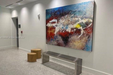 Propiedad comercial en venta en Aventura, Florida № 1102414 - foto 12