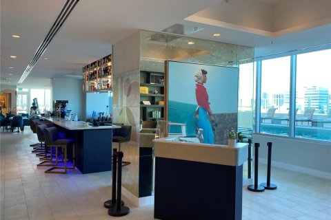 Propiedad comercial en venta en Aventura, Florida № 1102414 - foto 17