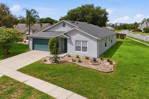 Casa en venta en Lake Mary, Florida, 4 dormitorios, 182.09 m2 № 2295375 - foto 2
