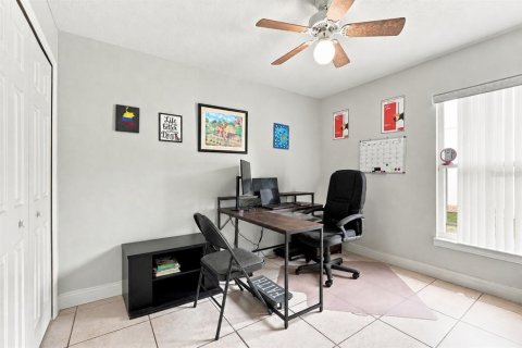 Casa en venta en Lake Mary, Florida, 4 dormitorios, 182.09 m2 № 2295375 - foto 23