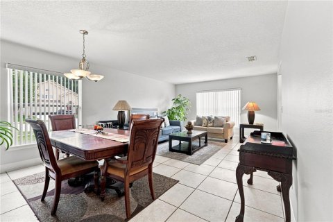 Casa en venta en Lake Mary, Florida, 4 dormitorios, 182.09 m2 № 2295375 - foto 7
