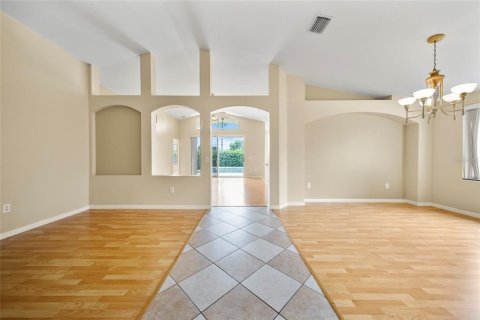 Casa en venta en Land O' Lakes, Florida, 4 dormitorios, 228.17 m2 № 1846716 - foto 5