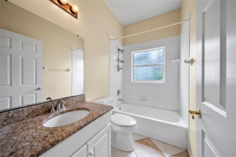 Casa en venta en Land O' Lakes, Florida, 4 dormitorios, 228.17 m2 № 1846716 - foto 28
