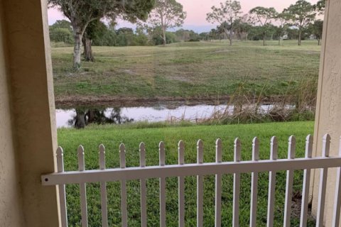 Condo in Wellington, Florida, 2 bedrooms  № 2261502 - photo 9