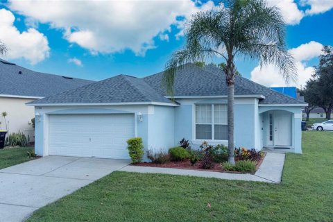 House in Davenport, Florida 4 bedrooms, 143.26 sq.m. № 1798005 - photo 4