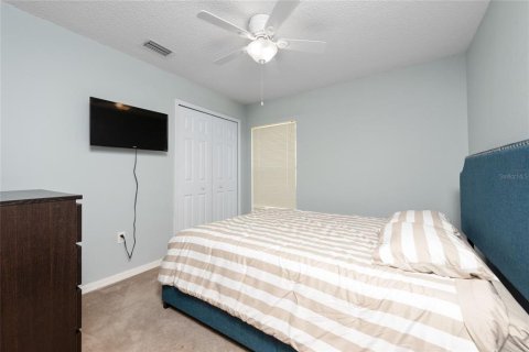 House in Davenport, Florida 4 bedrooms, 143.26 sq.m. № 1798005 - photo 28