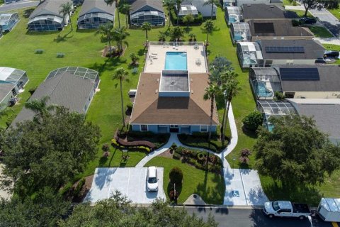 House in Davenport, Florida 4 bedrooms, 143.26 sq.m. № 1798005 - photo 8