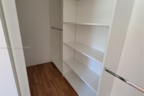 Touwnhouse à vendre à Miramar, Floride: 3 chambres, 139.63 m2 № 2029330 - photo 13