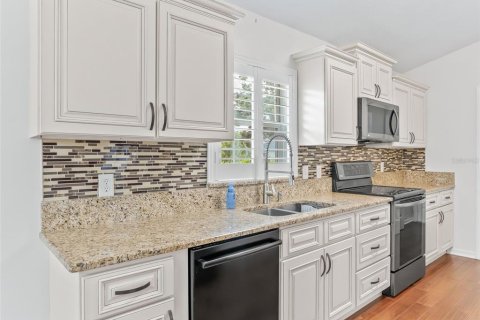 Casa en venta en Summerfield, Florida, 3 dormitorios, 143.35 m2 № 1917993 - foto 20