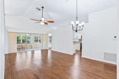Casa en venta en Summerfield, Florida, 3 dormitorios, 143.35 m2 № 1917993 - foto 9