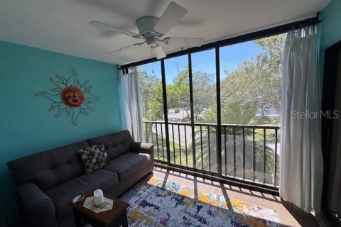 Condominio en venta en Tarpon Springs, Florida, 2 dormitorios, 103.59 m2 № 1854195 - foto 27