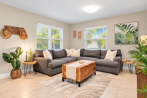 Villa ou maison à vendre à Saint Petersburg, Floride: 3 chambres, 105.91 m2 № 2411696 - photo 3