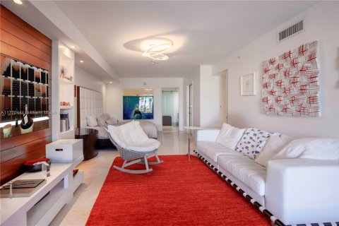 Condo in Key Biscayne, Florida, 3 bedrooms  № 1691706 - photo 26