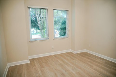 Townhouse in Orlando, Florida 3 bedrooms, 180.69 sq.m. № 2238249 - photo 18