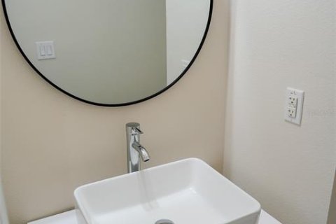 Townhouse in Orlando, Florida 3 bedrooms, 180.69 sq.m. № 2238249 - photo 3