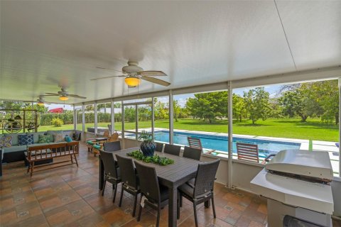 House in Homestead, Florida 3 bedrooms, 213.49 sq.m. № 1738826 - photo 24
