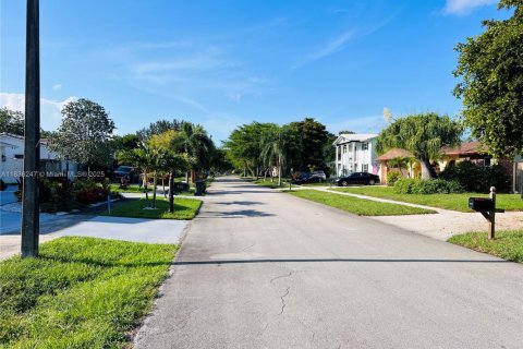 Terrain à vendre à Coconut Creek, Floride № 1935167 - photo 5