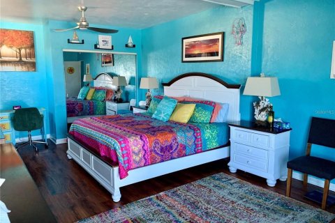 House in New Smyrna Beach, Florida 3 bedrooms, 153.66 sq.m. № 1759459 - photo 3