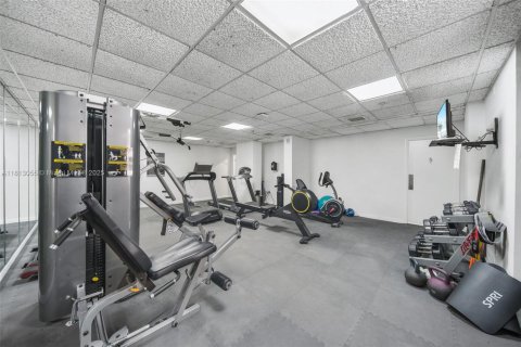 Copropriété à vendre à Miami Beach, Floride: 2 chambres, 141.58 m2 № 1762781 - photo 25