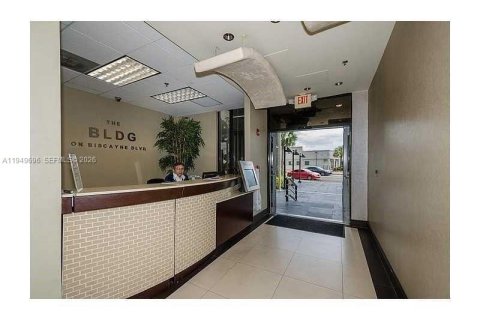 Купить коммерческую недвижимость в Норт-Майами, Флорида № 2005521 - фото 3