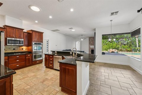 House in STONEYBROOK HILLS in Mount Dora, Florida 4 bedrooms, 319.77 sq.m. № 1810598 - photo 22