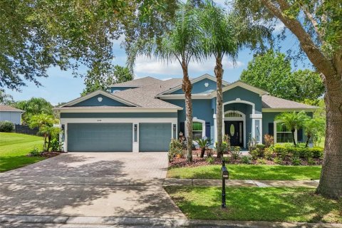 House in STONEYBROOK HILLS in Mount Dora, Florida 4 bedrooms, 319.77 sq.m. № 1810598 - photo 1