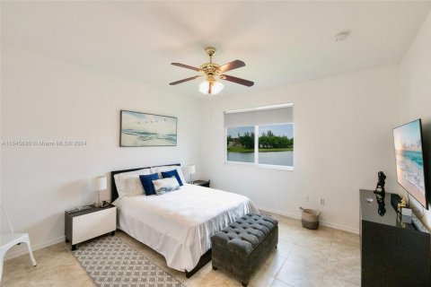 Condo in Miramar, Florida, 3 bedrooms  № 1469948 - photo 22