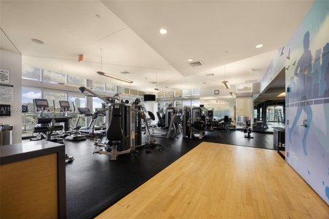 Copropriété à vendre à Miami, Floride: 2 chambres, 94.11 m2 № 2001168 - photo 17