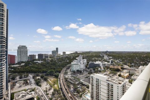 Copropriété à vendre à Miami, Floride: 2 chambres, 94.11 m2 № 2001168 - photo 20