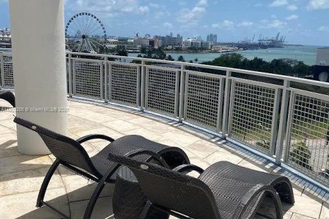 Снять в аренду кондоминиум в Майами, Флорида 1 спальня, 74.88м2, № 1954728 - фото 17