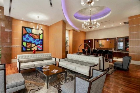 Снять в аренду кондоминиум в Майами, Флорида 1 спальня, 74.88м2, № 1954728 - фото 27