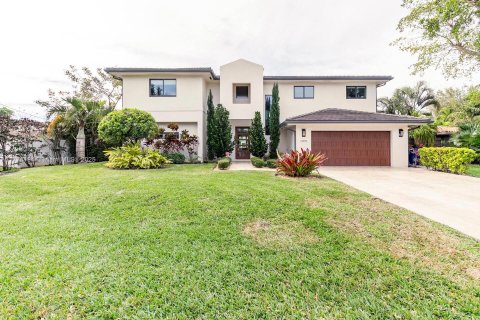 Снять в аренду виллу или дом в Уилтон-Мэнорс, Флорида 5 спален, 439.06м2, № 2035022 - фото 28