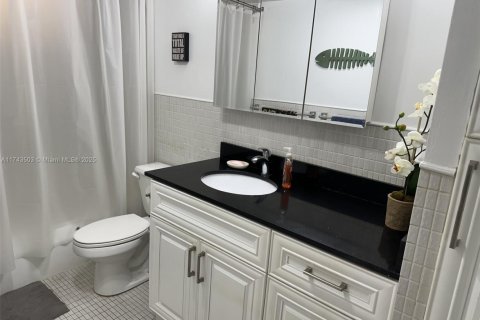 Condominio en venta en Aventura, Florida, 2 dormitorios, 100.61 m2 № 1958447 - foto 23