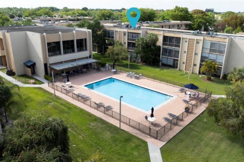 Condominio en venta en Miami, Florida, 2 dormitorios, 114.73 m2 № 1867302 - foto 26