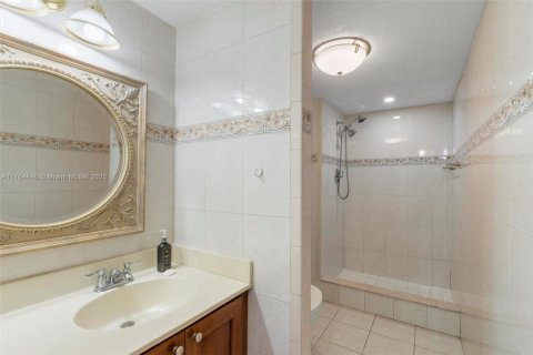 Condominio en venta en Miami, Florida, 2 dormitorios, 114.73 m2 № 1867302 - foto 16