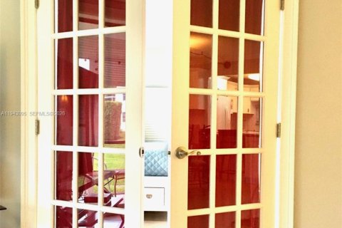 Copropriété à louer à Pembroke Pines, Floride: 2 chambres, 108.7 m2 № 1999614 - photo 20