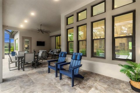 House in Port Orange, Florida 4 bedrooms, 379.51 sq.m. № 2106581 - photo 20