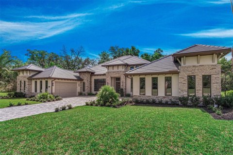 House in Port Orange, Florida 4 bedrooms, 379.51 sq.m. № 2106581 - photo 4
