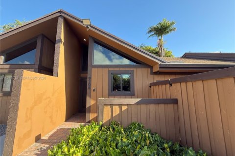 Touwnhouse à louer à Miami, Floride: 2 chambres, 90.3 m2 № 1999387 - photo 22