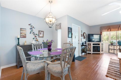 Condo in Hudson, Florida, 2 bedrooms № 2097609 - photo 10