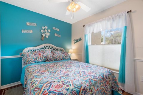 Condo in Hudson, Florida, 2 bedrooms № 2097609 - photo 11