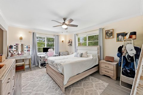 Adosado en venta en Wilton Manors, Florida, 2 dormitorios, 89.19 m2 № 2189778 - foto 17