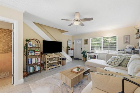 Adosado en venta en Wilton Manors, Florida, 2 dormitorios, 89.19 m2 № 2189778 - foto 8
