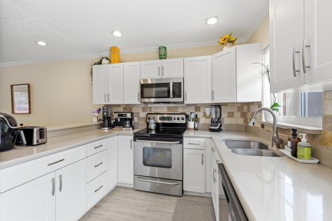 Adosado en venta en Wilton Manors, Florida, 2 dormitorios, 89.19 m2 № 2189778 - foto 10