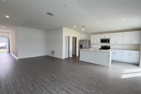 Villa ou maison à louer à Ocala, Floride: 3 chambres, 137.87 m2 № 2431820 - photo 5